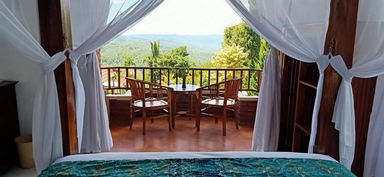 Karang Sari Guesthouse & Warung Munduk Exterior foto